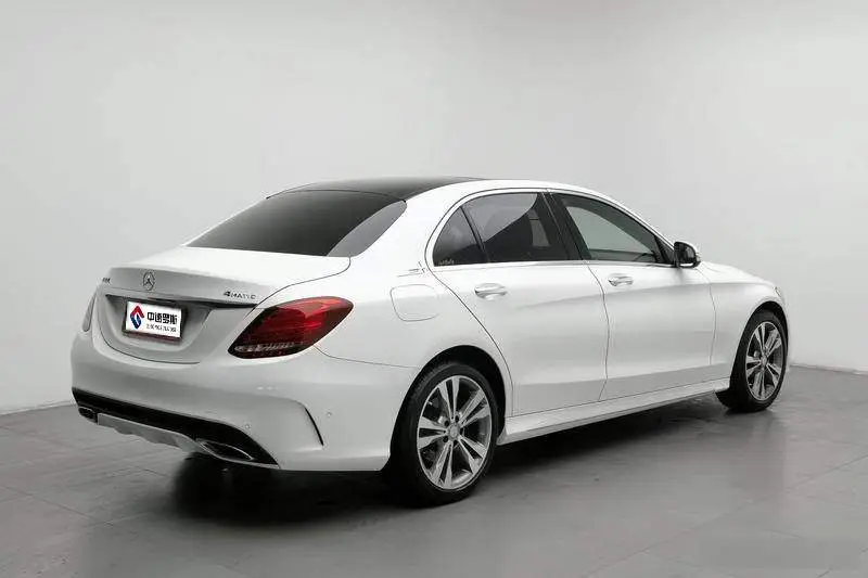 Mercedes-Benz C-Class 2015 C 200 L 4MATIC Sport Edition — 4