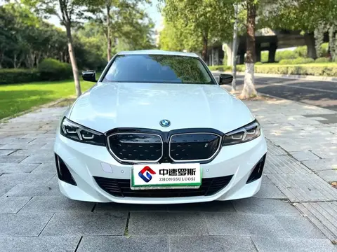 BMW i3 2024 eDrive 40 L Night Edition