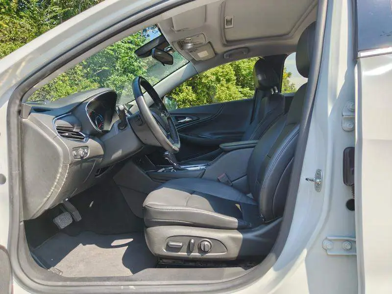 Malibu XL 2018 530T Automatic Ruiyi Edition — 8