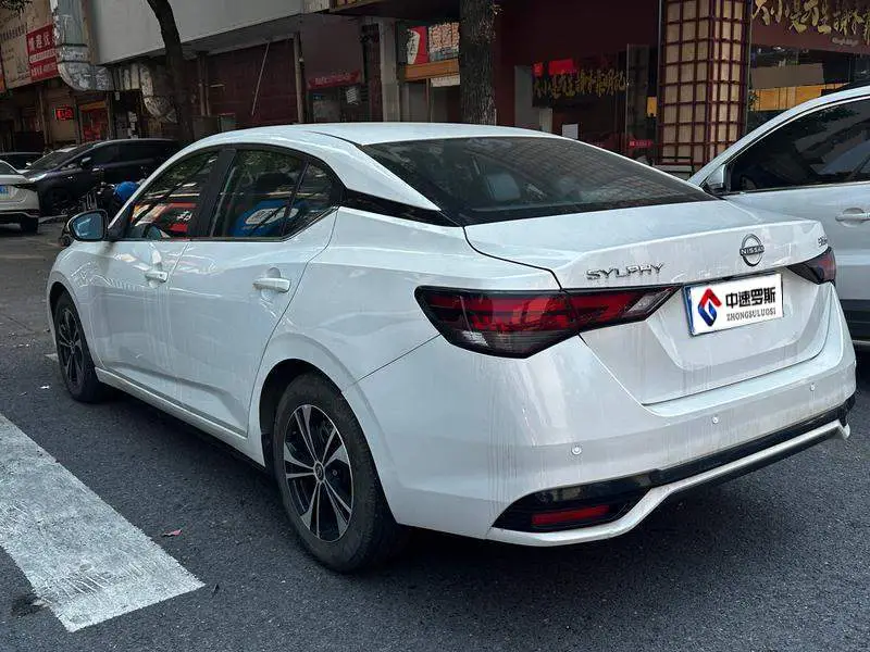 Sylphy 2023 1.6L CVT Enjoy Edition — 4