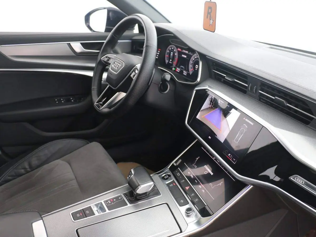 Audi A6L 2021 40 TFSI Luxury Dynamic Edition — 11
