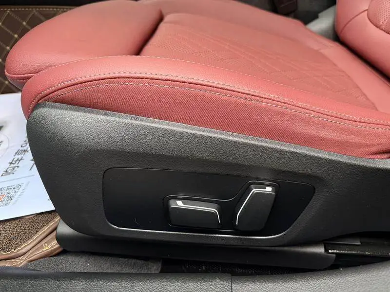 BMW 3 Series 2023 325Li M Sport Night Edition — 16