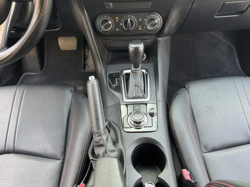 Mazda 3 Angkesaila 2014 Sedan 1.5L Automatic Comfort — 11
