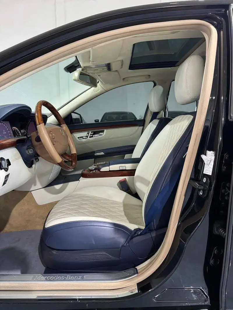Mercedes-Benz S-Class 2008 S 300 L Premium Edition — 13