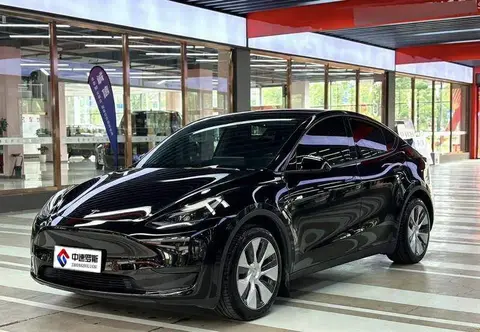 Model Y 2022 rear-wheel drive version