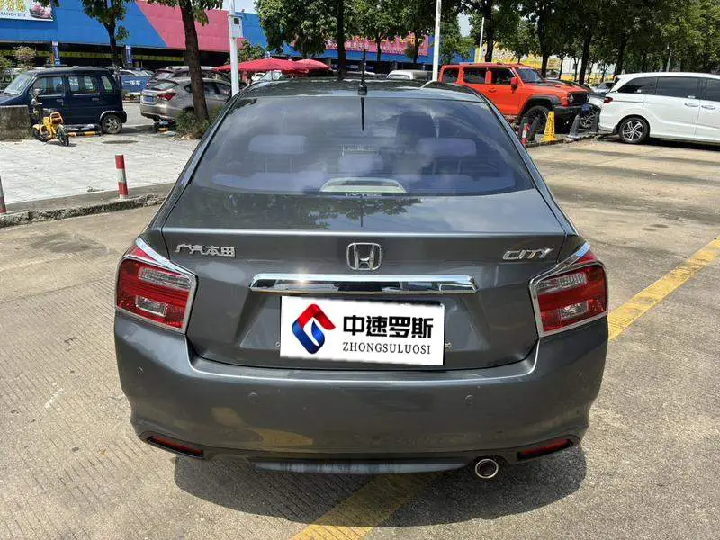 Classic 2012 1.5L Automatic Flagship Edition — 5