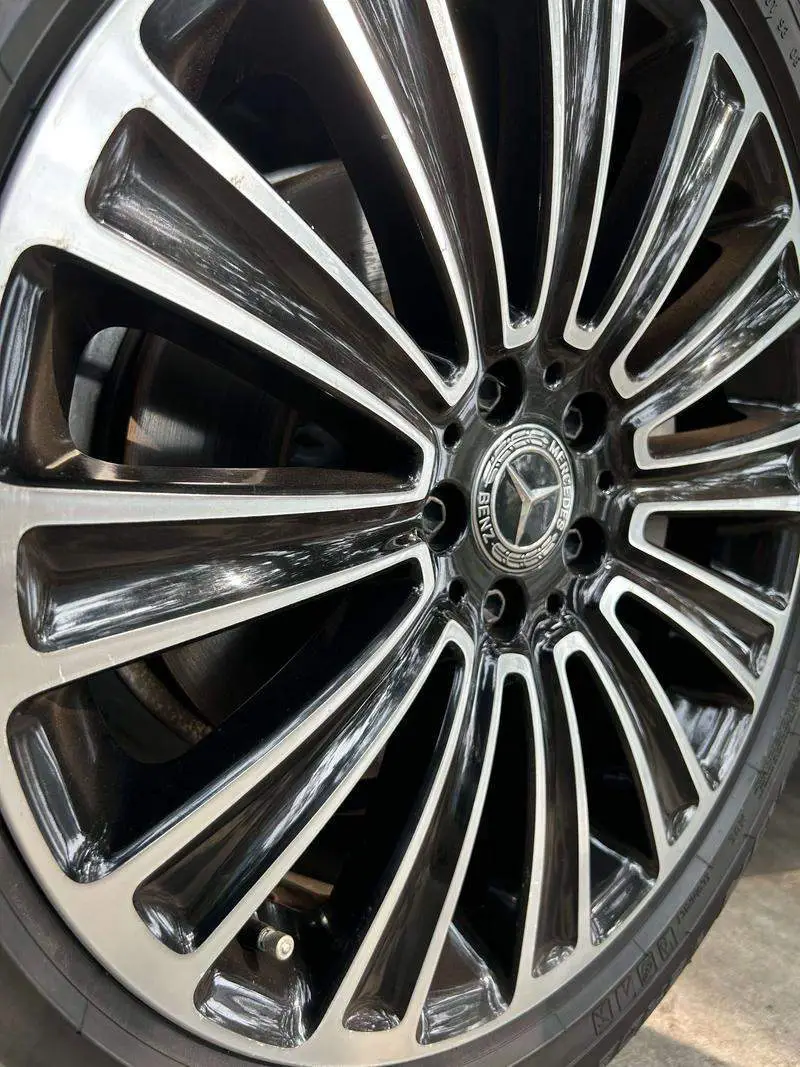 Mercedes-Benz GLC 2019 GLC 260 L 4MATIC Dynamic — 10
