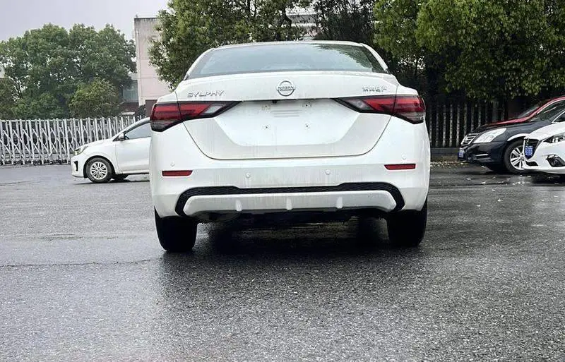 Sylphy 2020 facelift 1.6L XE CVT Comfort Edition — 5