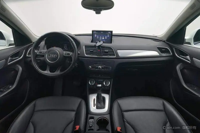 Audi Q3 2015 35 TFSI Comfort Edition — 13