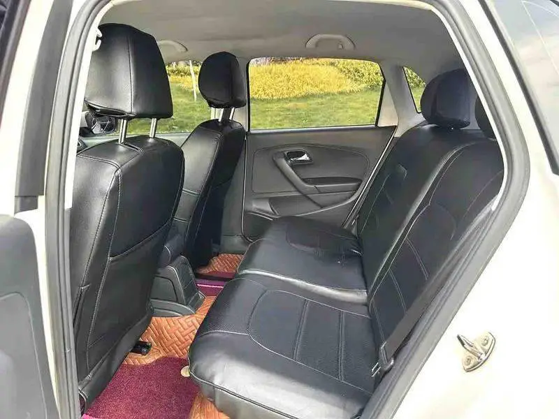 Polo 2013 1.4L Automatic Comfort Edition — 9