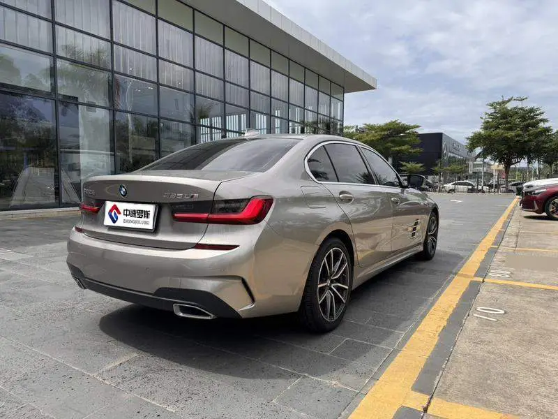 BMW 3 Series 2022 325Li M Sport Package — 5
