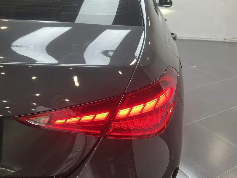 Mercedes-Benz C-Class 2023 C 260 L Sport — 9