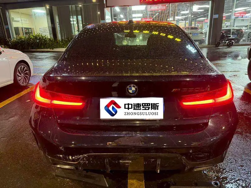BMW 3 Series 2023 325Li M Sport Package — 4