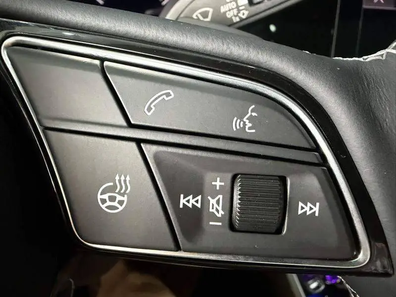 Audi A3 2022 Sportback 35 TFSI Luxury Sports — 8