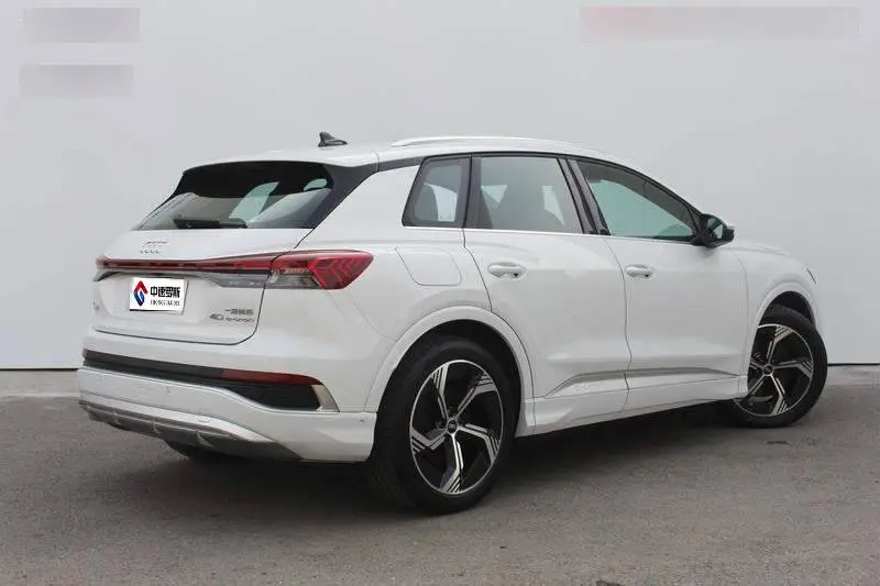 Audi Q4 e-tron 2024 40 e-tron Creative Edition — 4