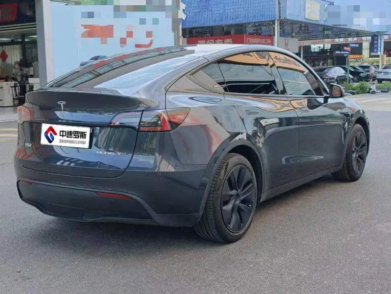 Model Y 2024 rear-wheel drive version — 6