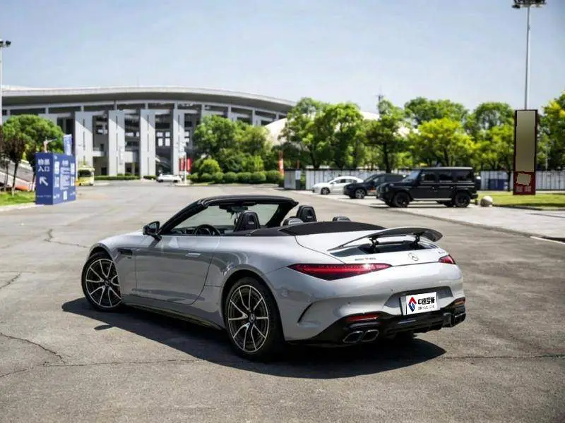 Mercedes-Benz SL-Class AMG 2024 AMG SL 63 4MATIC+ — 3