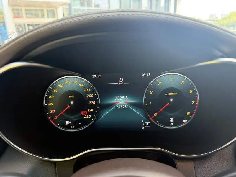 Mercedes-Benz GLC 2022 GLC 260 L 4MATIC Luxury — 7