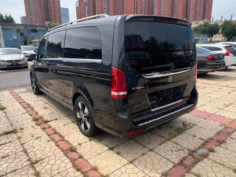 Mercedes-Benz V-Class 2020 V 260 L Long Wheelbase Luxury Edition — 4