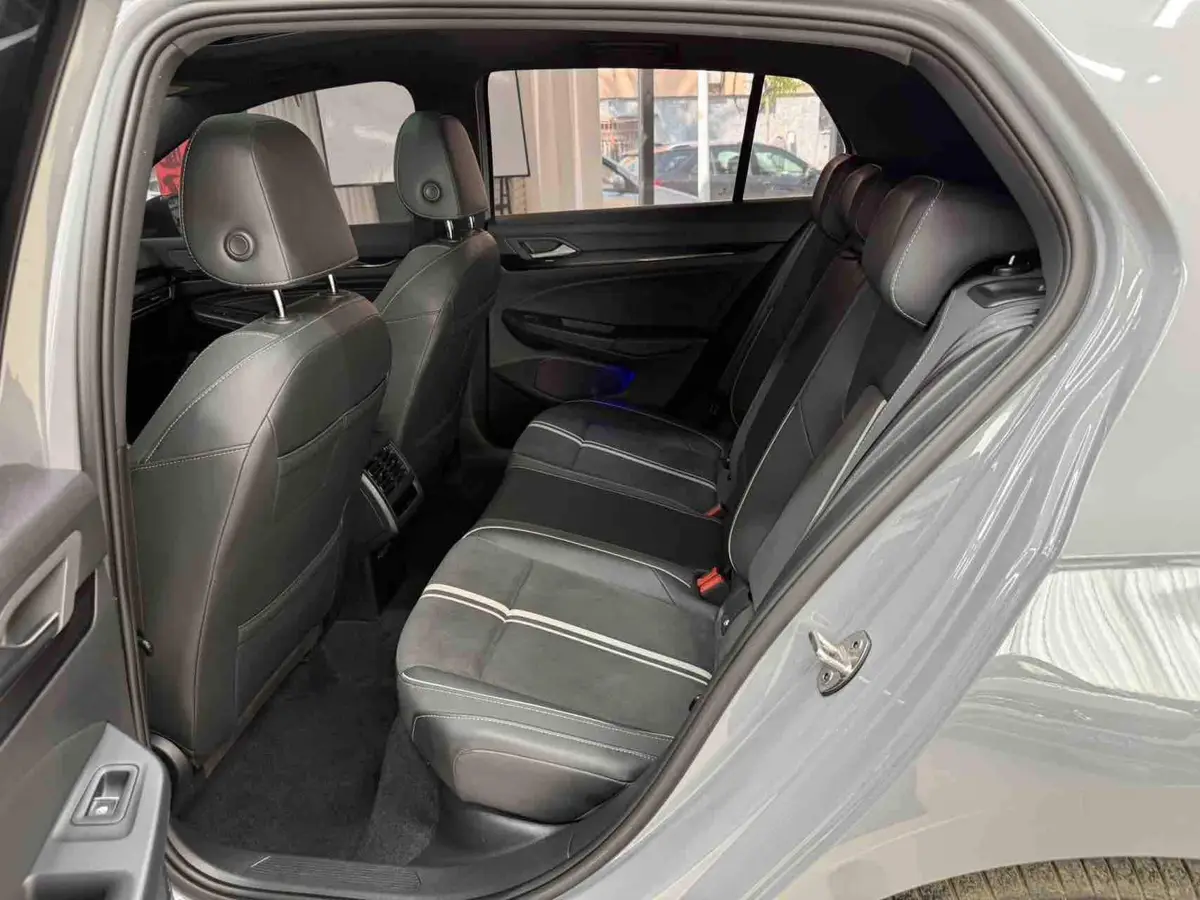 Golf 2021 280TSI DSG R-Line — 10