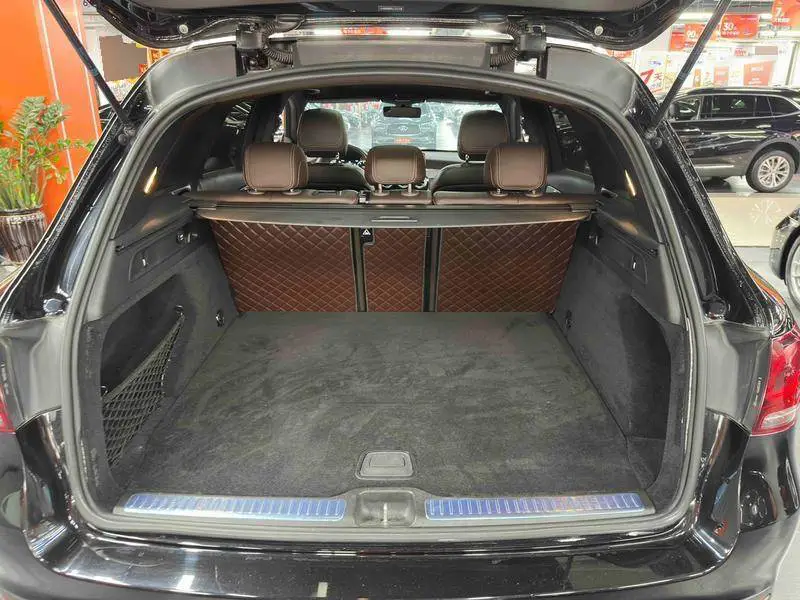 Mercedes-Benz GLC 2020 GLC 260 L 4MATIC Dynamic — 12