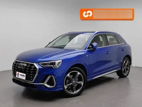 Audi Q3 2019 40 TFSI Stylish and Dynamic Model