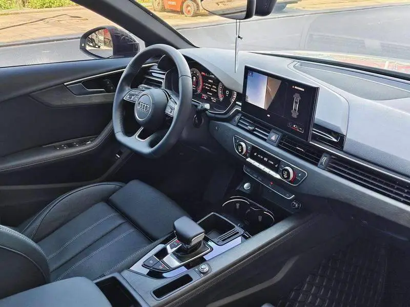 Audi A4L 2023 40 TFSI Luxury Dynamic Edition — 14
