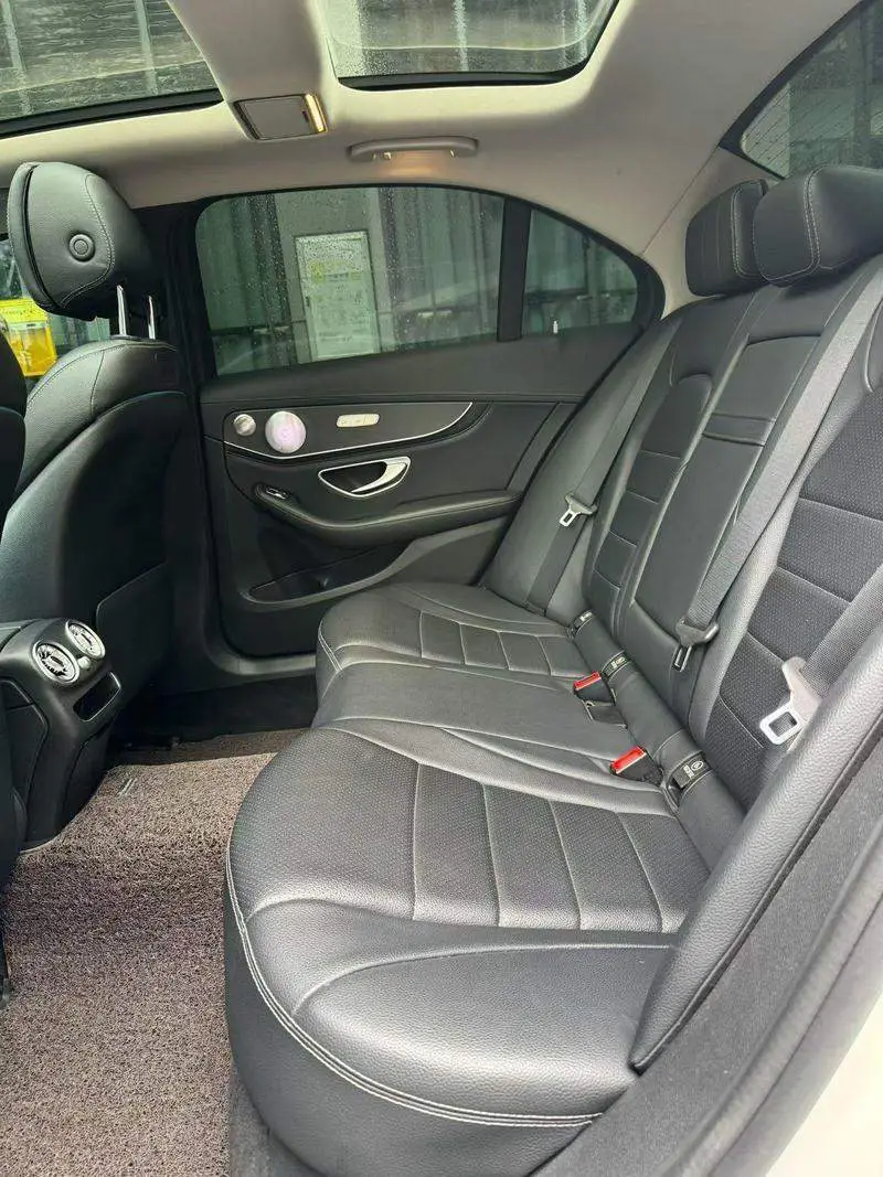 Mercedes-Benz C-Class 2019 C 260 L Sports Edition — 9