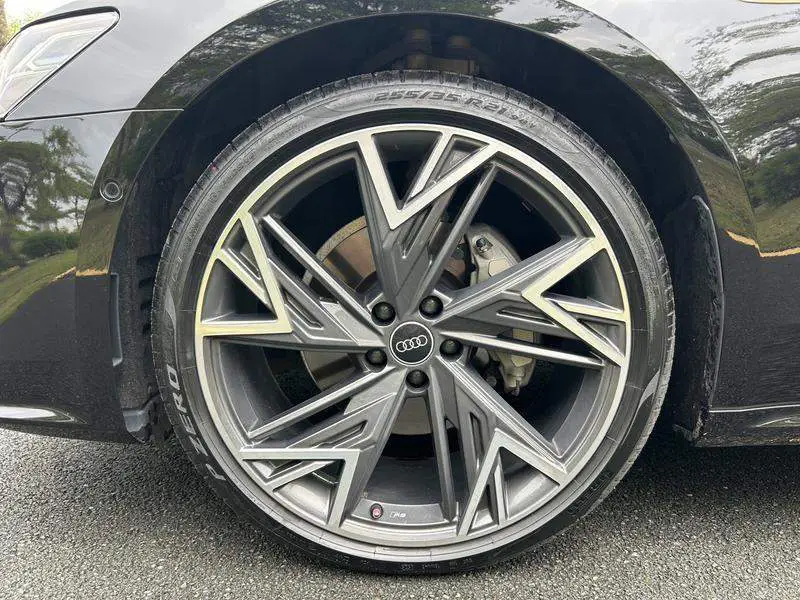 Audi A7L 2023 45 TFSI quattro S-line Black Warrior Edition — 9