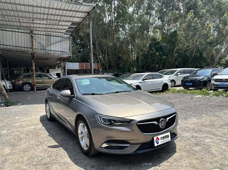 Regal 2017 20T Luxury — 3