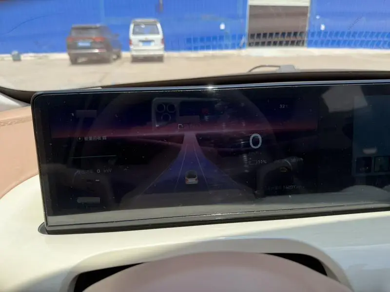 Wuling Bingo 2025 333km Lingxi Internet Model — 8
