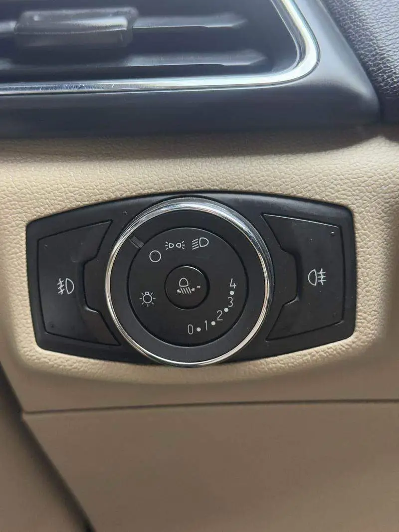 Furis 2015 1.5L Automatic Fashion Model — 9