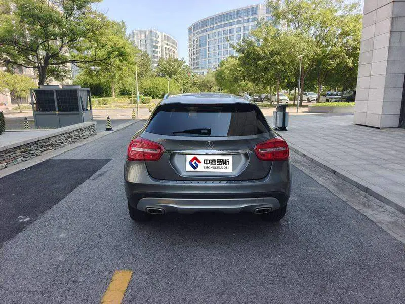 Mercedes-Benz GLA 2016 GLA 200 Dynamic — 5