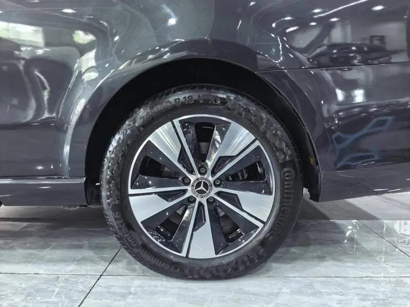 Mercedes-Benz V-Class 2022 V 260 L Long Wheelbase Luxury Edition — 8