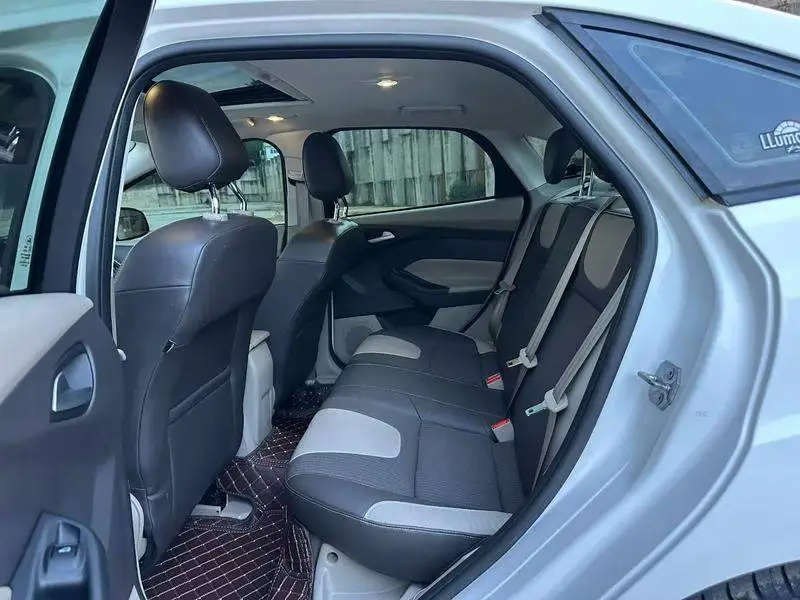 Fox 2012 Sedan 1.6L Automatic Comfort — 9