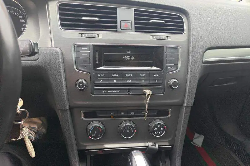 Golf 2015 1.4TSI Automatic Comfort — 13