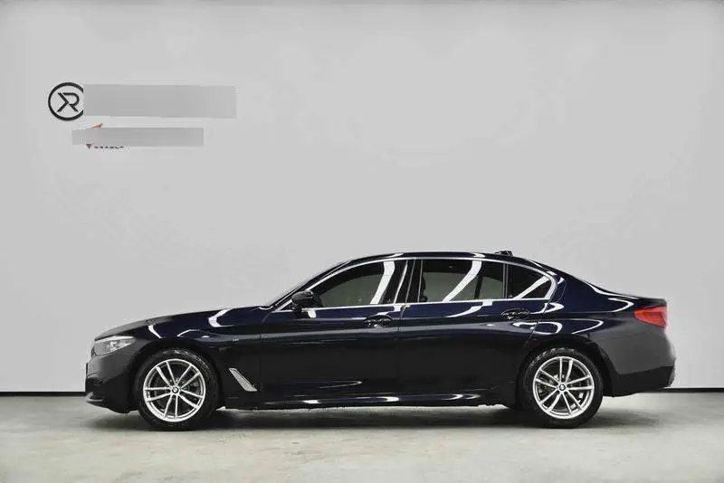 BMW 5 Series 2020 525Li M Sport Package — 3