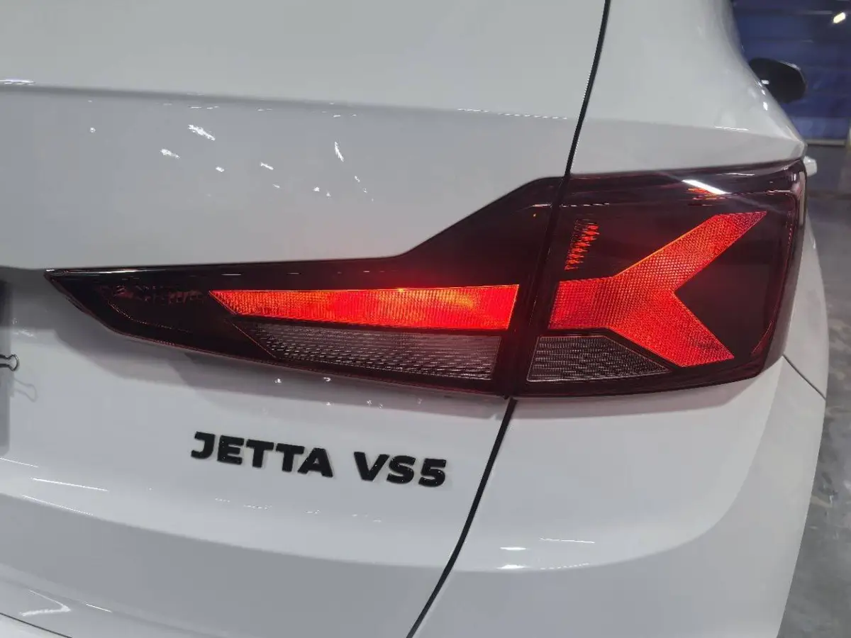 Jetta VS5 2023 280TSI Automatic High-gloss Enjoyment Edition — 7