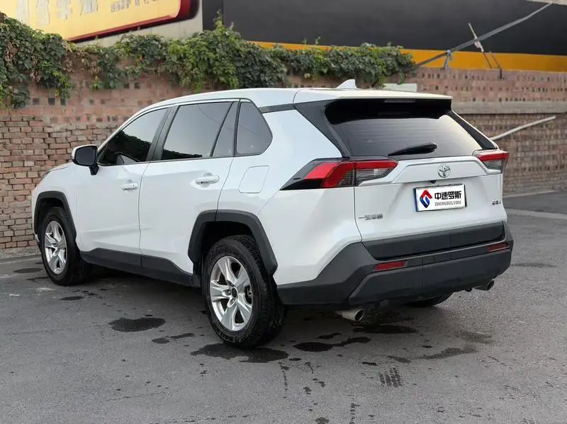 RAV4 Rongfang 2023 2.0L CVT 2WD Urban Edition — 4