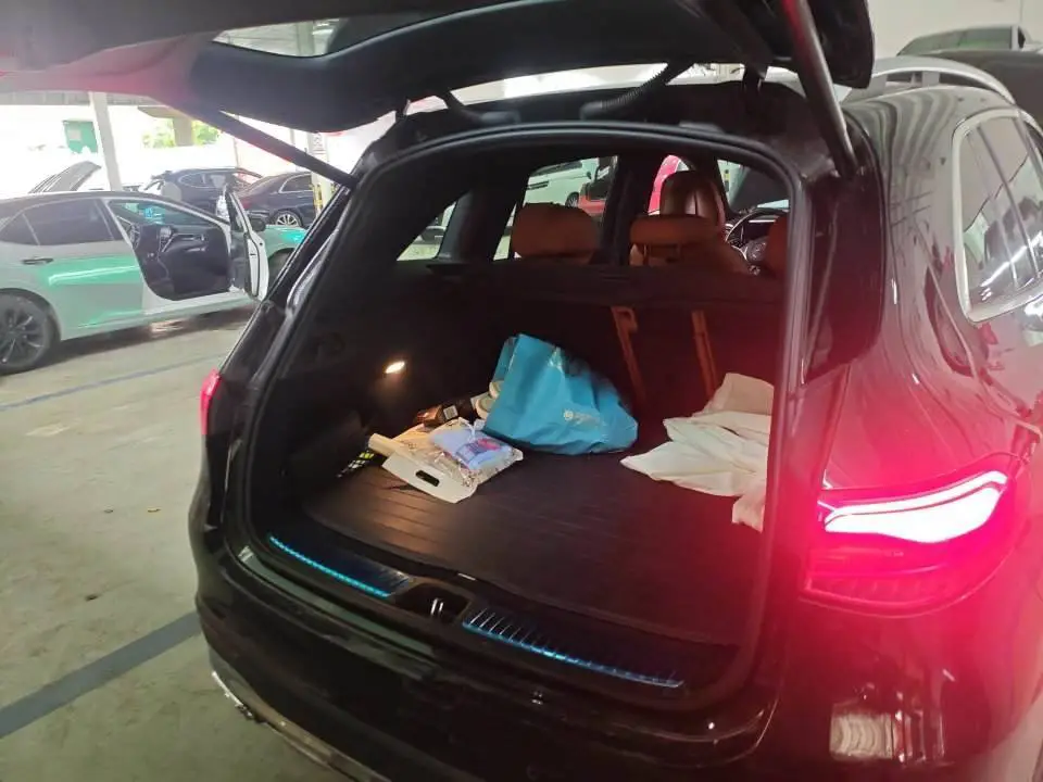 Mercedes-Benz GLC 2023 GLC 260 L 4MATIC Dynamic 5-seater — 9