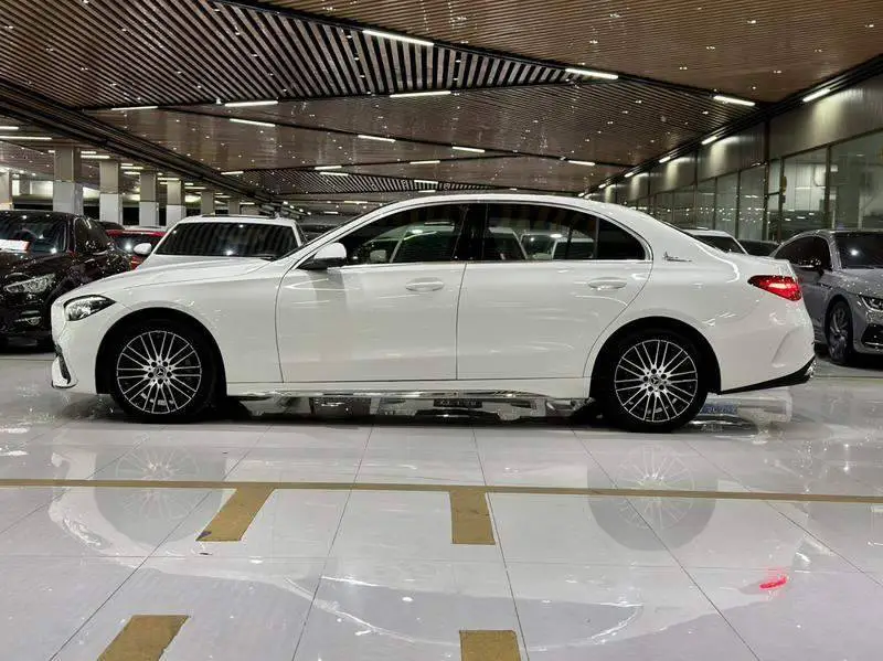 Mercedes-Benz C-Class 2022 C 260 L Sport Edition — 4