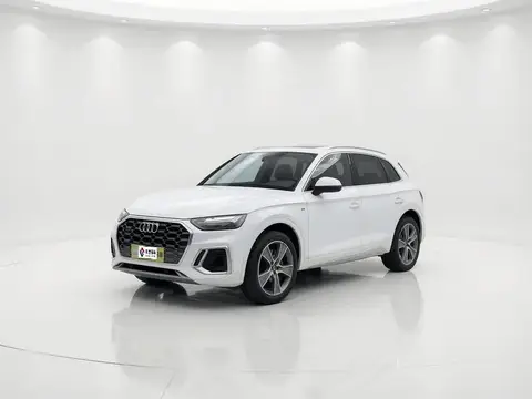Audi Q5L 2022 45T Luxury Dynamic Model