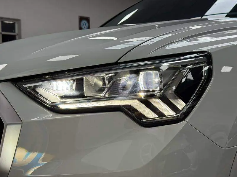 Audi Q3 2022 35 TFSI Stylish and Dynamic — 9