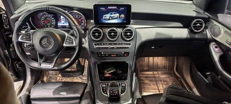 Mercedes-Benz GLC Coupe AMG 2018 AMG GLC 63 4MATIC+ Coupe SUV — 9