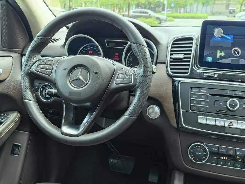 Mercedes-Benz GLE 2015 GLE 320 4MATIC — 16