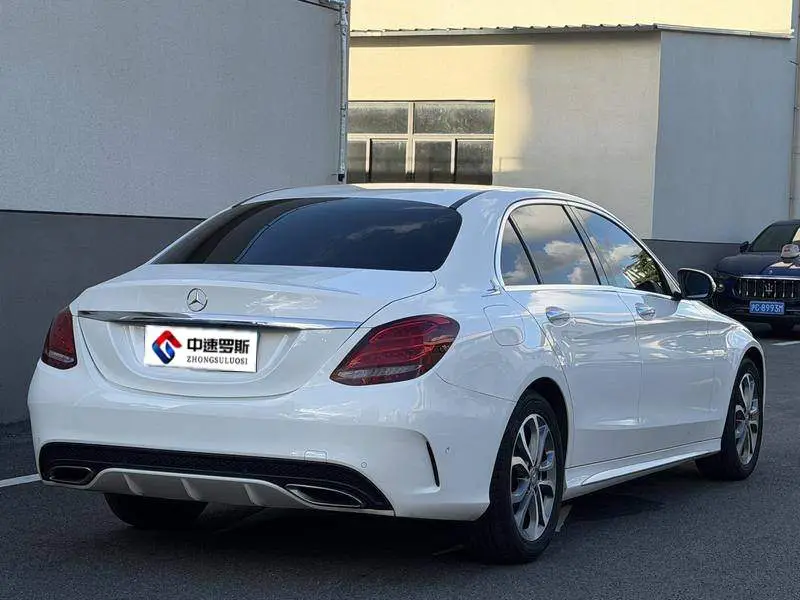 Mercedes-Benz C-Class 2015 C 180 L Sports — 5