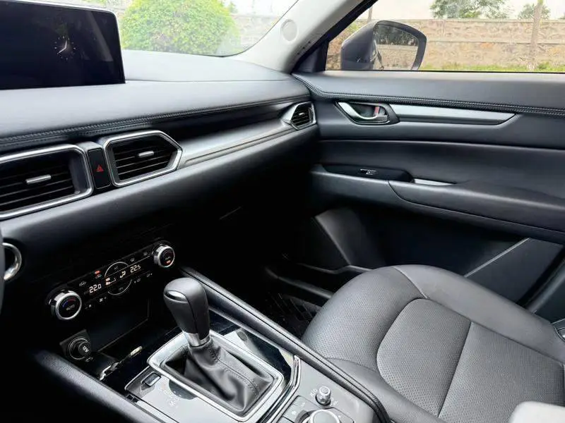 Mazda CX-5 2024 2.0L Automatic 2WD Smart Model — 19