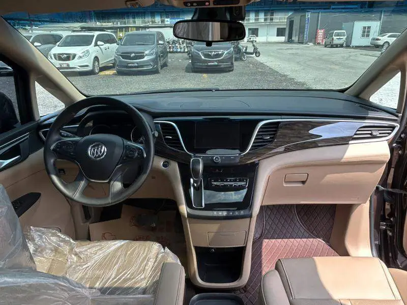 Buick GL8 2017 ES 28T Luxury National V — 8