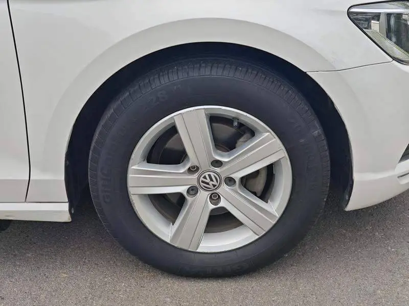 Lingdu 2015 230TSI DSG Fashion Edition — 16