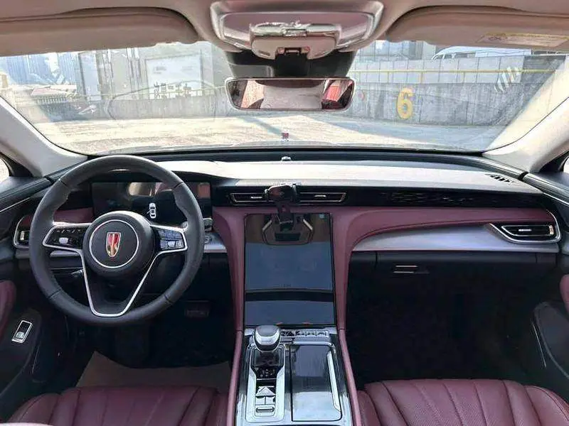 Hongqi H5 2023 2.0T Automatic Intelligent Connection Flagship Edition — 7